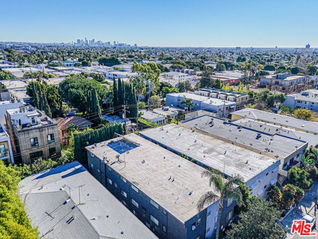 1036 N Genesee Avenue, West Hollywood, CA 90046