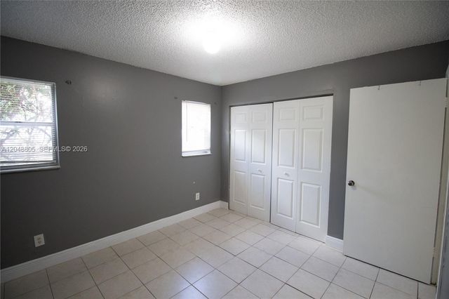 825 SW 10th Street C, Hallandale Beach, FL 33009
