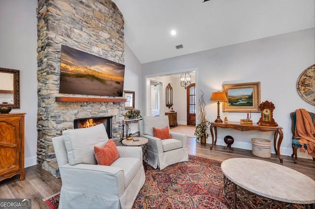 930 Champney, St. Simons, GA 31522