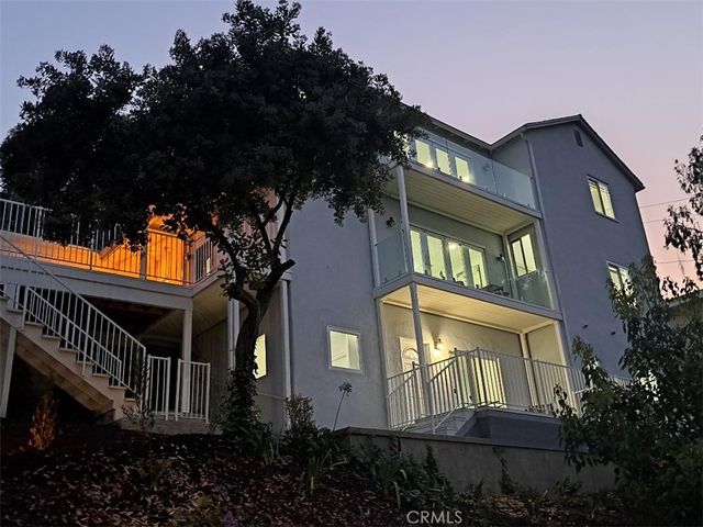 334 Anita Drive, Pasadena, CA 91105