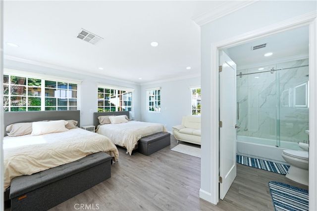 334 Anita Drive, Pasadena, CA 91105