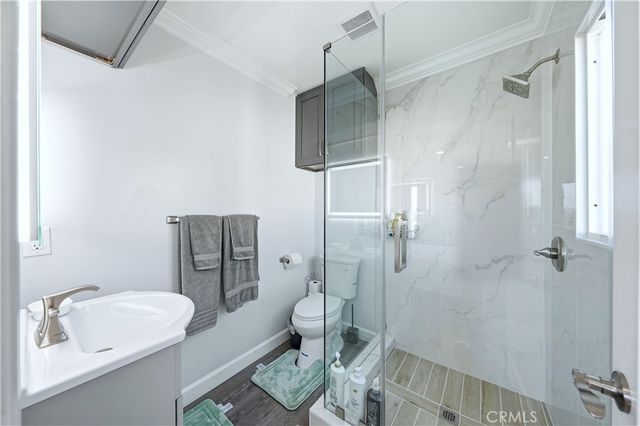 334 Anita Drive, Pasadena, CA 91105