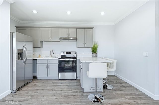 334 Anita Drive, Pasadena, CA 91105