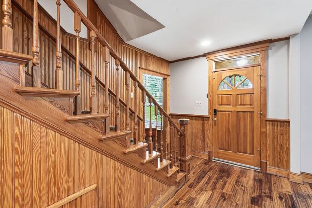 1100 Crazy Horse Trail, Burleson, TX 76028
