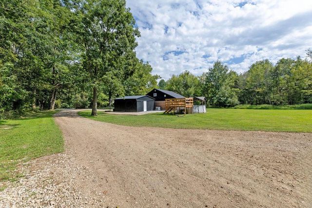 1621 Hogback Road, Sunbury, OH 43074
