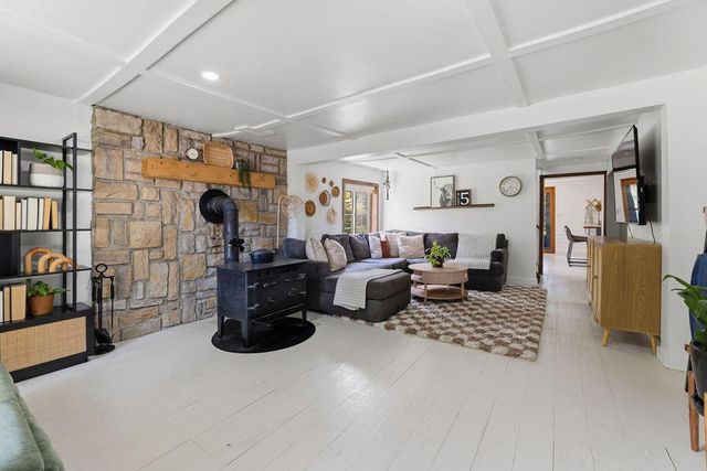1621 Hogback Road, Sunbury, OH 43074