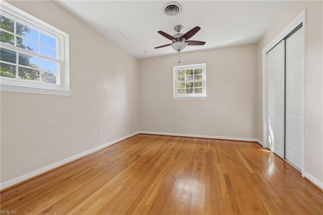 208 Great Hall CT, Virginia Beach, VA 23452