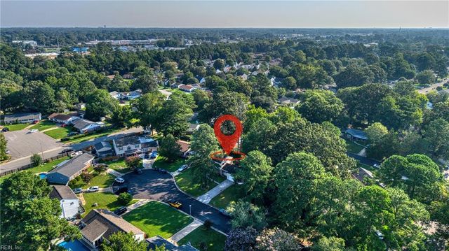 208 Great Hall CT, Virginia Beach, VA 23452