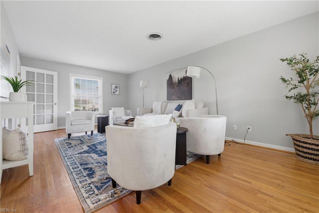 208 Great Hall CT, Virginia Beach, VA 23452