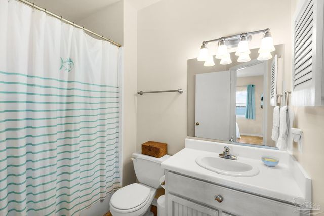 1150 Ft Pickens Rd B7, Pensacola Beach, FL 32561