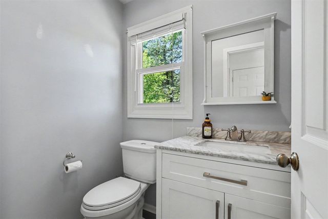 6670 Pleasantview Drive, Portage, MI 49024