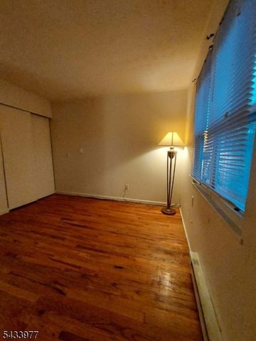 371 Lake Shore South E, Montague Twp., NJ 07827