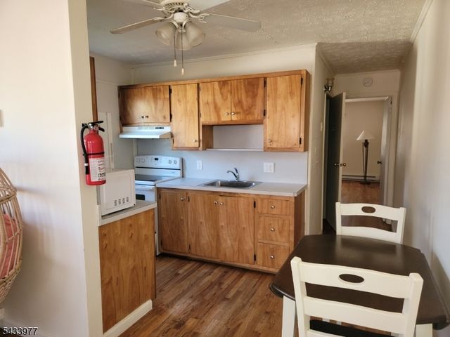 371 Lake Shore South E, Montague Twp., NJ 07827
