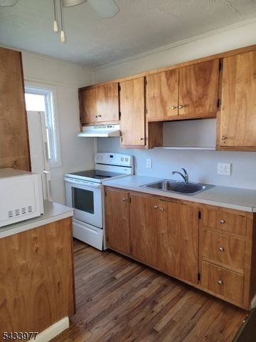 371 Lake Shore South E, Montague Twp., NJ 07827