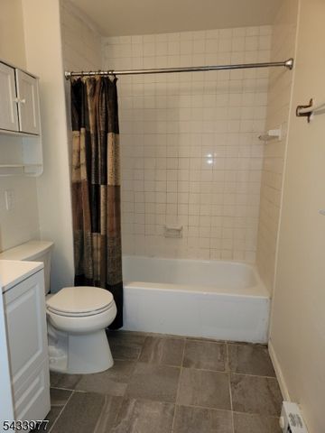 371 Lake Shore South E, Montague Twp., NJ 07827