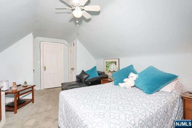 218 Hickory Avenue, Bergenfield, NJ 07621