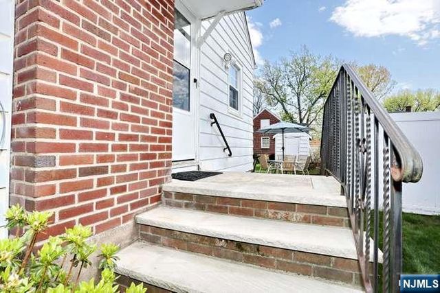 218 Hickory Avenue, Bergenfield, NJ 07621