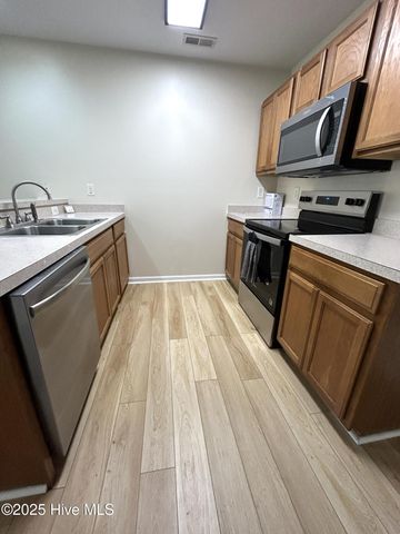 4513 Country Club Road C104, Morehead City, NC 28557