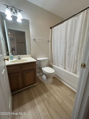 4513 Country Club Road C104, Morehead City, NC 28557