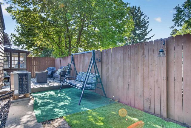 818 ROUBAIX DR, Rapid City, SD 57702