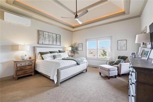 15516 Stearns Street, Overland Park, KS 66221