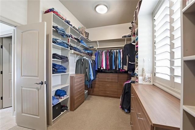 15516 Stearns Street, Overland Park, KS 66221