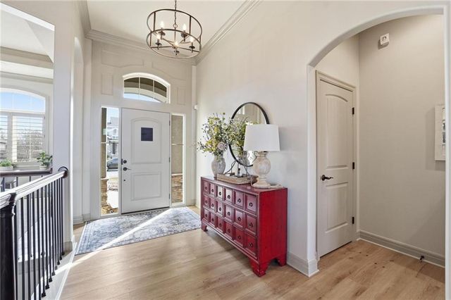 15516 Stearns Street, Overland Park, KS 66221