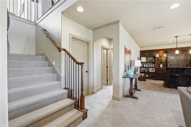 15516 Stearns Street, Overland Park, KS 66221