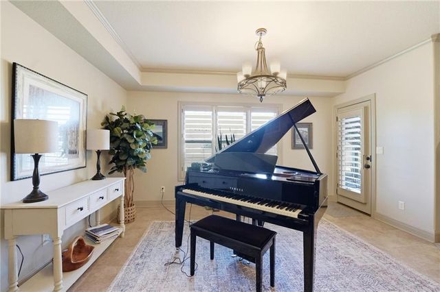 15516 Stearns Street, Overland Park, KS 66221