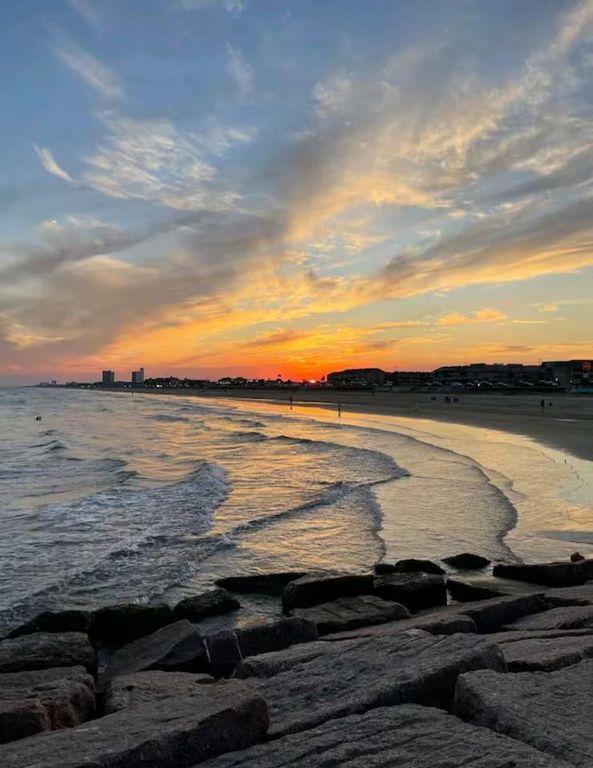 6300 Seawall Boulevard 6107, Galveston, TX 77551