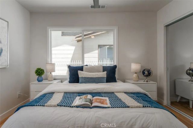2432 Exposition Place, Los Angeles, CA 90018