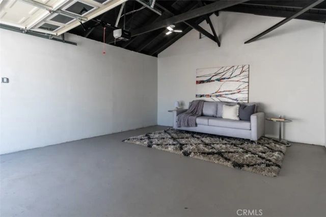 2432 Exposition Place, Los Angeles, CA 90018
