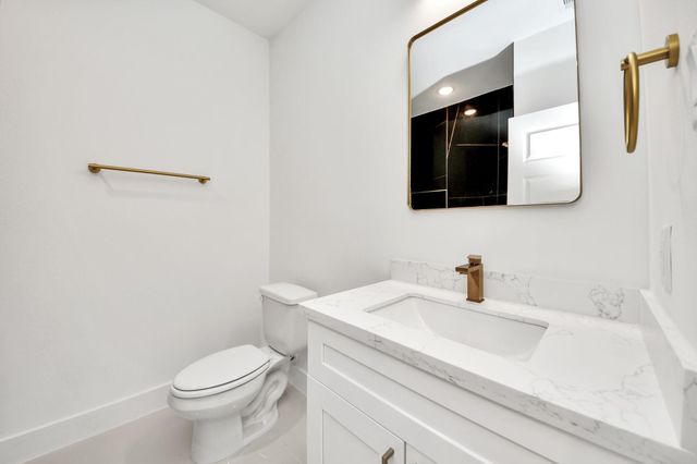 9309 Caddo Street B, Houston, TX 77078