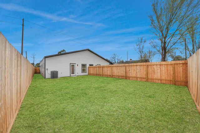 9309 Caddo Street B, Houston, TX 77078