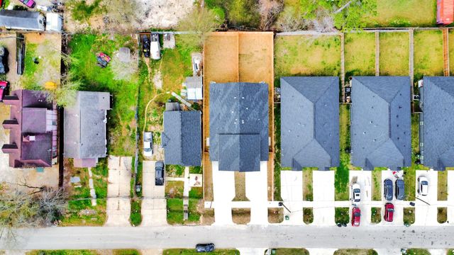 9309 Caddo Street B, Houston, TX 77078
