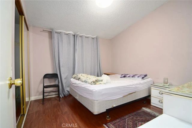 5614 Oso Avenue, Woodland Hills, CA 91367