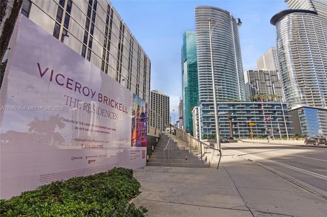 77 SE 5th St 1808, Miami, FL 33131