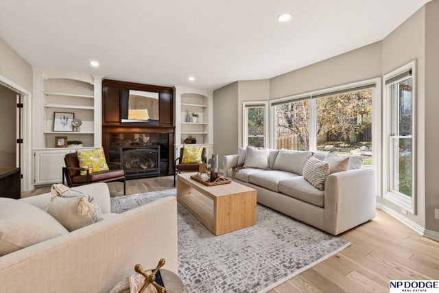 16238 California Street, Omaha, NE 68118