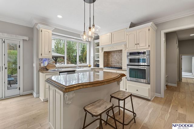 16238 California Street, Omaha, NE 68118