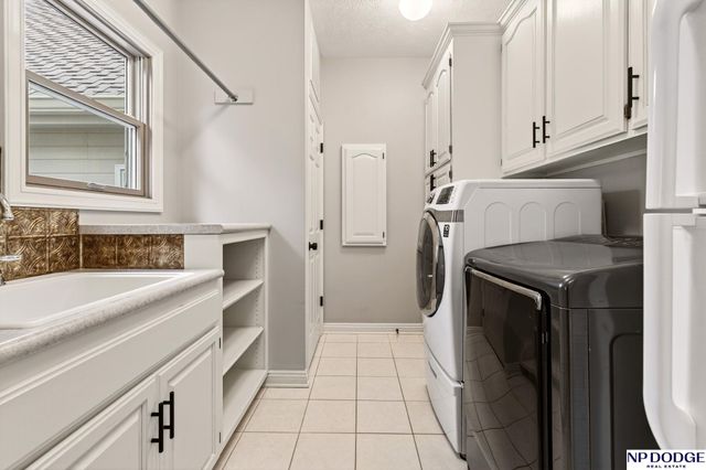 16238 California Street, Omaha, NE 68118