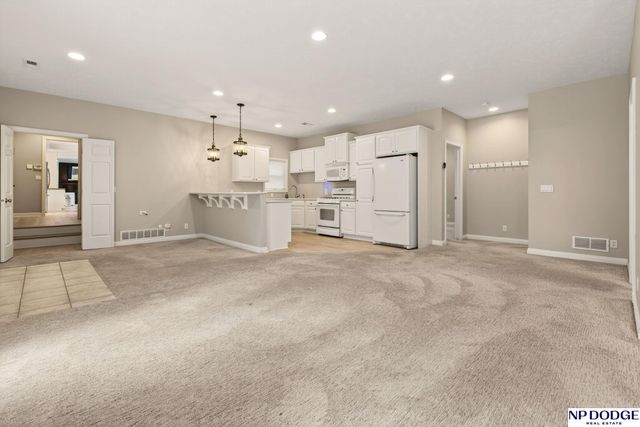 16238 California Street, Omaha, NE 68118