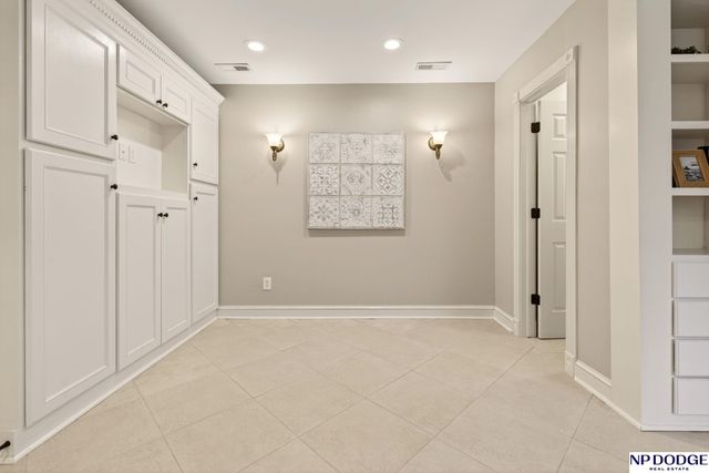 16238 California Street, Omaha, NE 68118