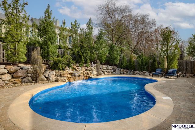 16238 California Street, Omaha, NE 68118