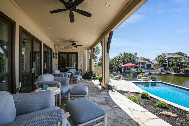 84 Applehead Island DR, Horseshoe Bay, TX 78657