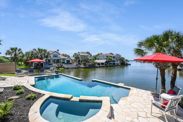 84 Applehead Island DR, Horseshoe Bay, TX 78657