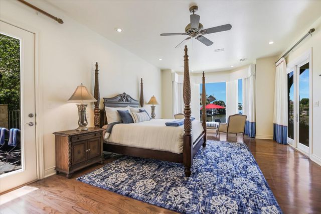 84 Applehead Island DR, Horseshoe Bay, TX 78657
