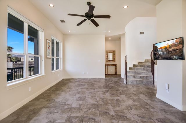 84 Applehead Island DR, Horseshoe Bay, TX 78657
