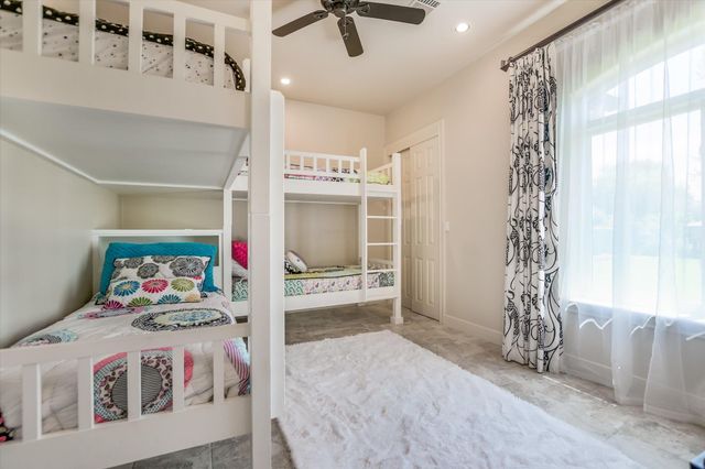 84 Applehead Island DR, Horseshoe Bay, TX 78657