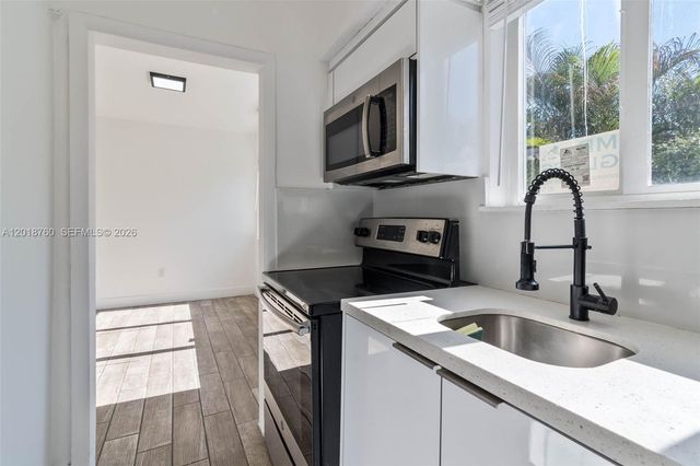 2190 SW 14th Terrace, Miami, FL 33145