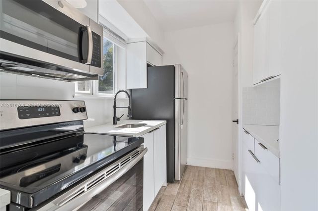 2190 SW 14th Terrace, Miami, FL 33145